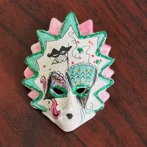 Handmade Venetian Carnival Mask Brooch Pin Italian Art Deco Cosplay Costume Twee